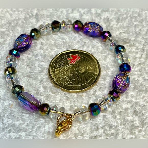 💖💜 Memory wire cuff bracelet with clasp - Picture 2 of 8